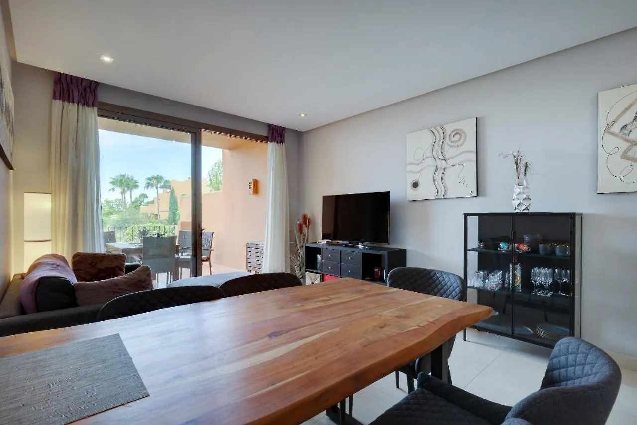 Luxury 3 Bed Sea Views With Pool Lägenhet Estepona