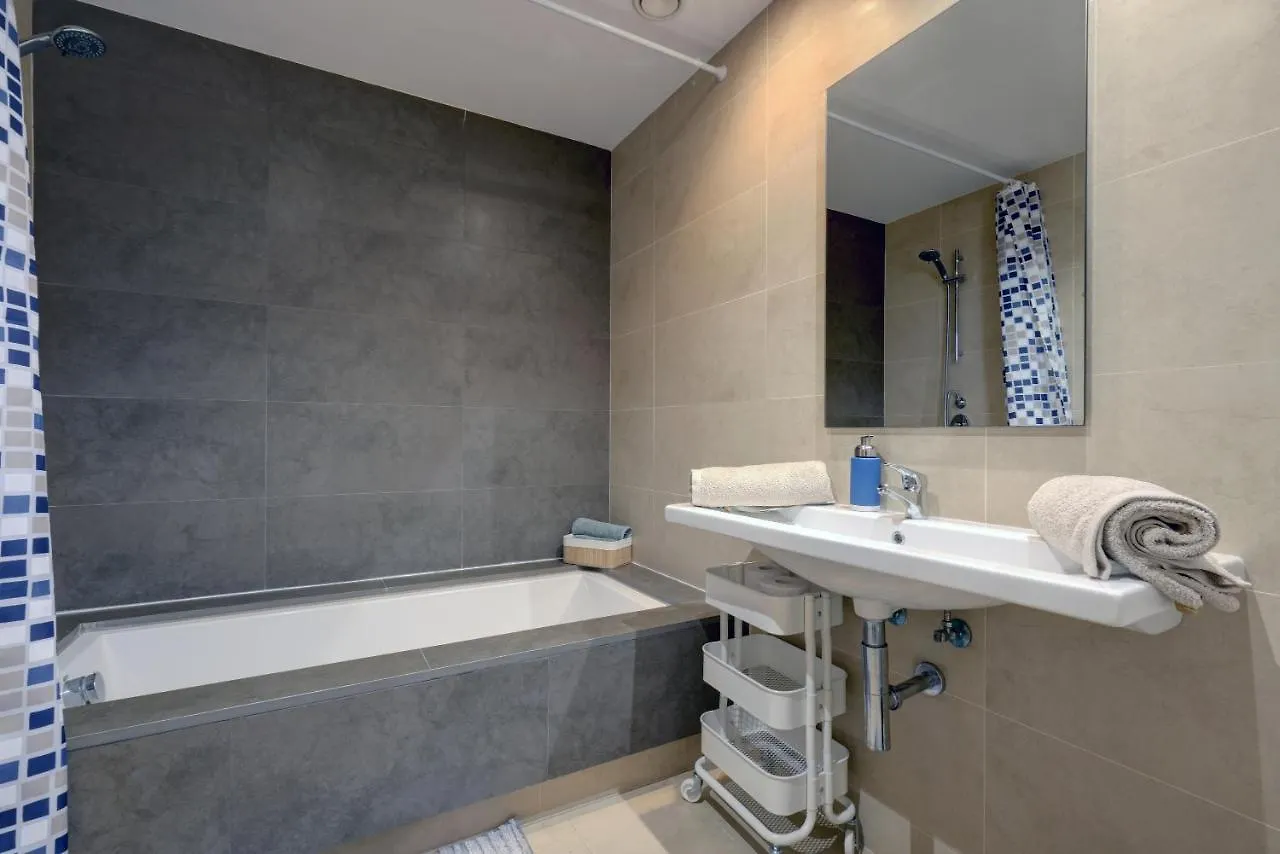 Luxury 3 Bed Sea Views With Pool Lägenhet Estepona Spanien