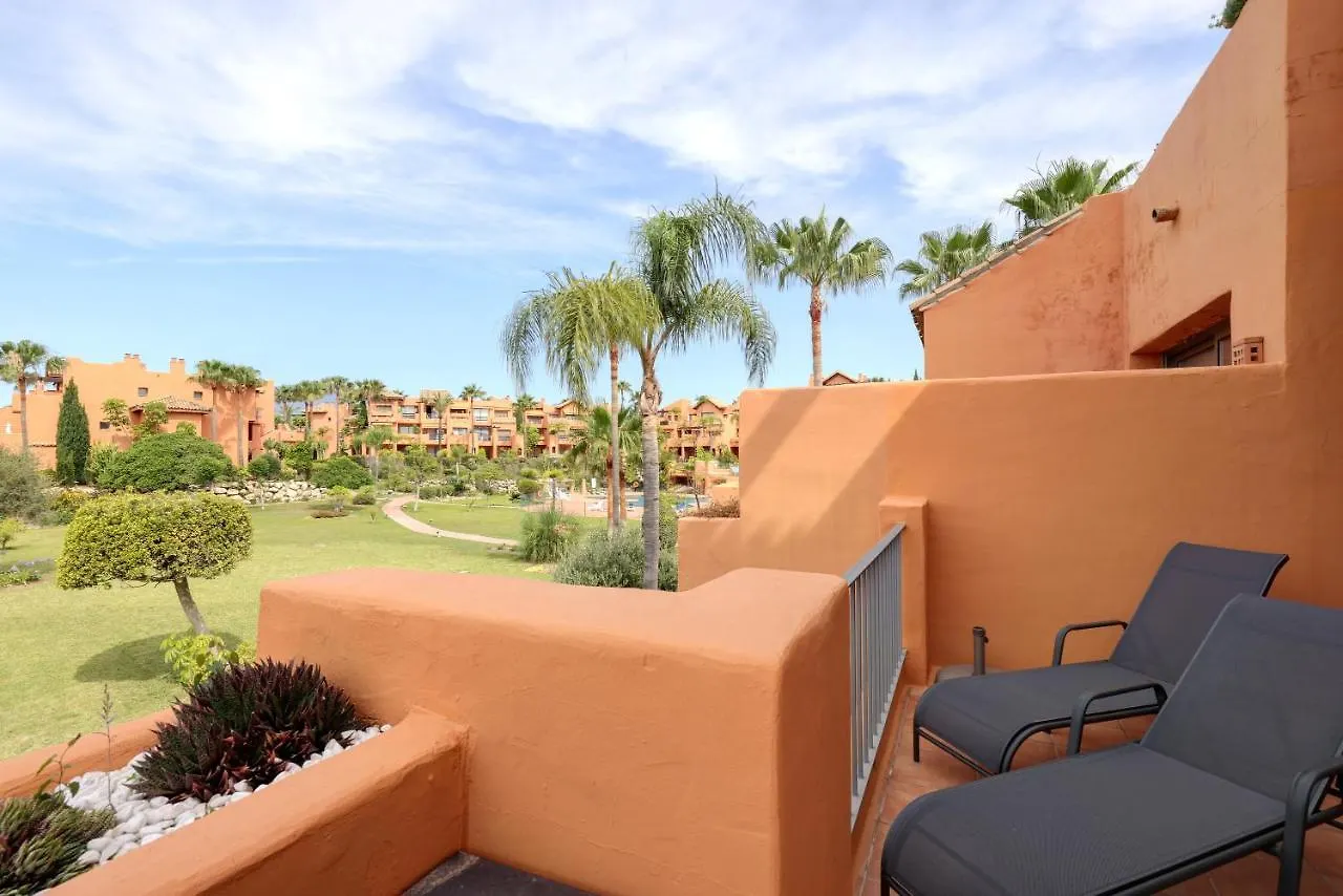 Luxury 3 Bed Sea Views With Pool Lägenhet Estepona 0*,  Spanien
