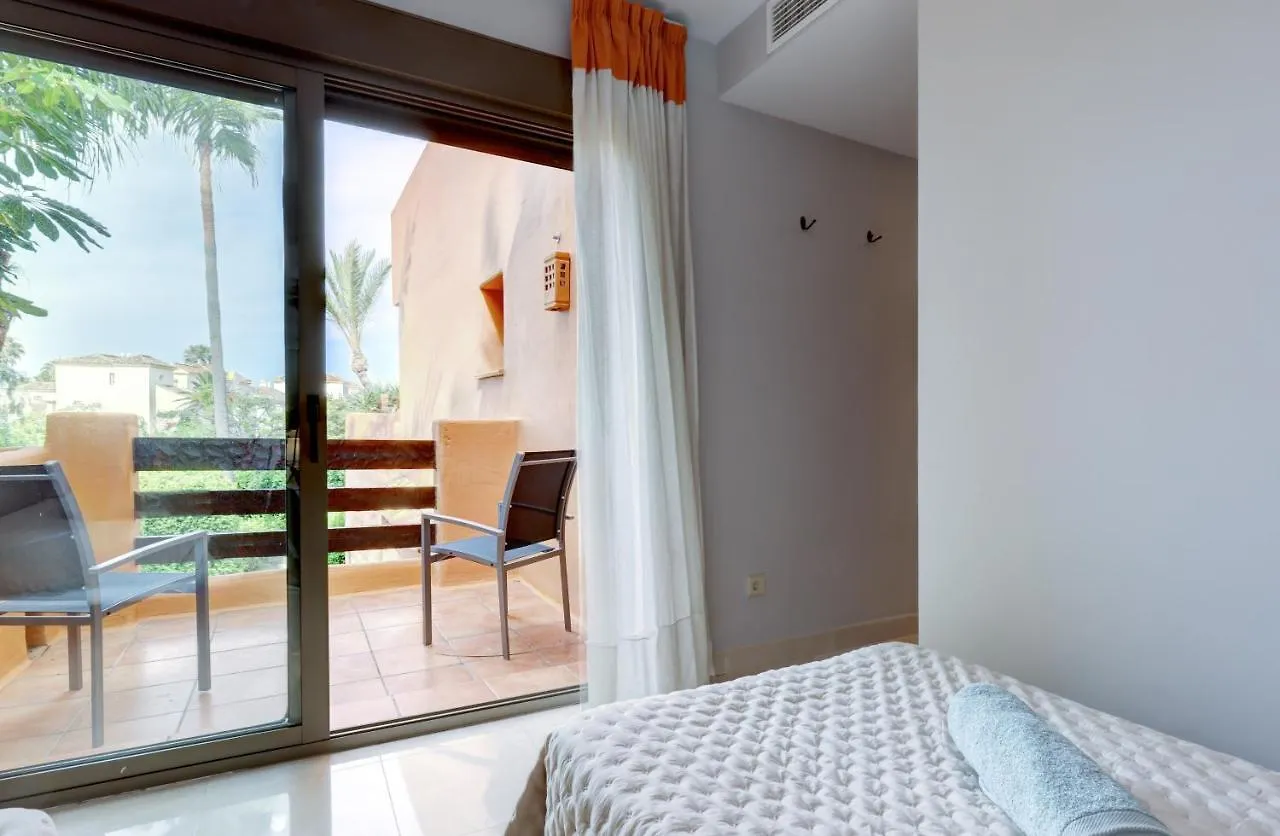 Luxury 3 Bed Sea Views With Pool Lägenhet Estepona