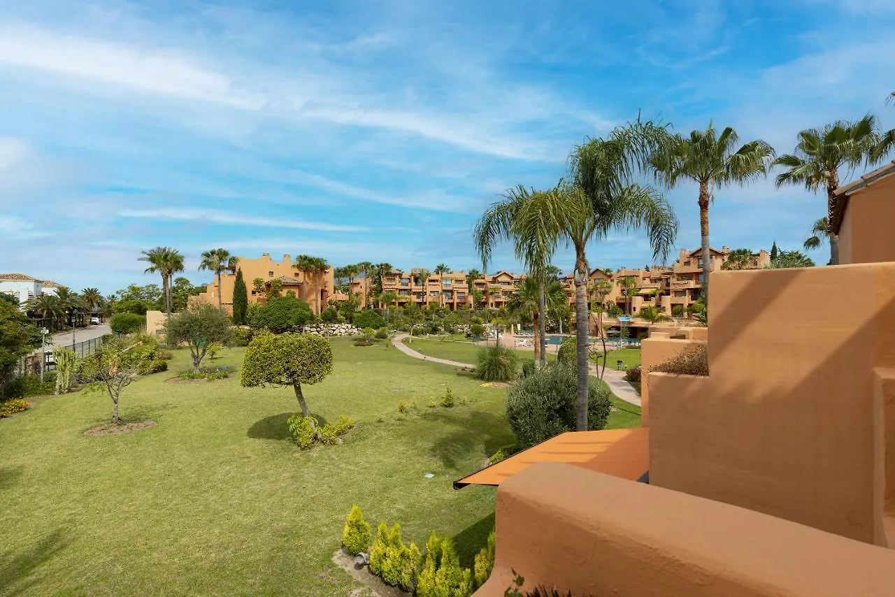 Luxury 3 Bed Sea Views With Pool Lägenhet Estepona 0*,