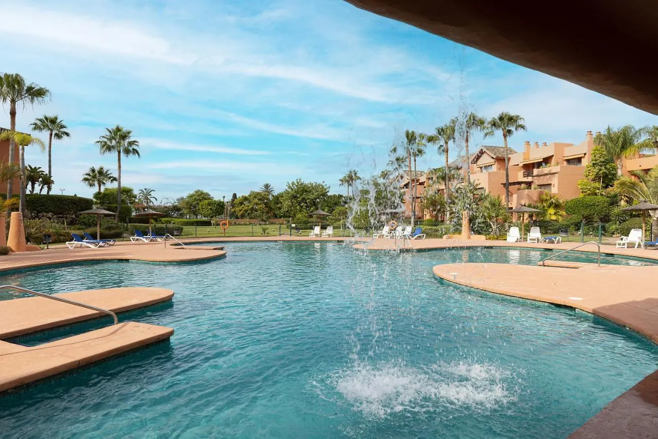 Luxury 3 Bed Sea Views With Pool Apartment Estepona